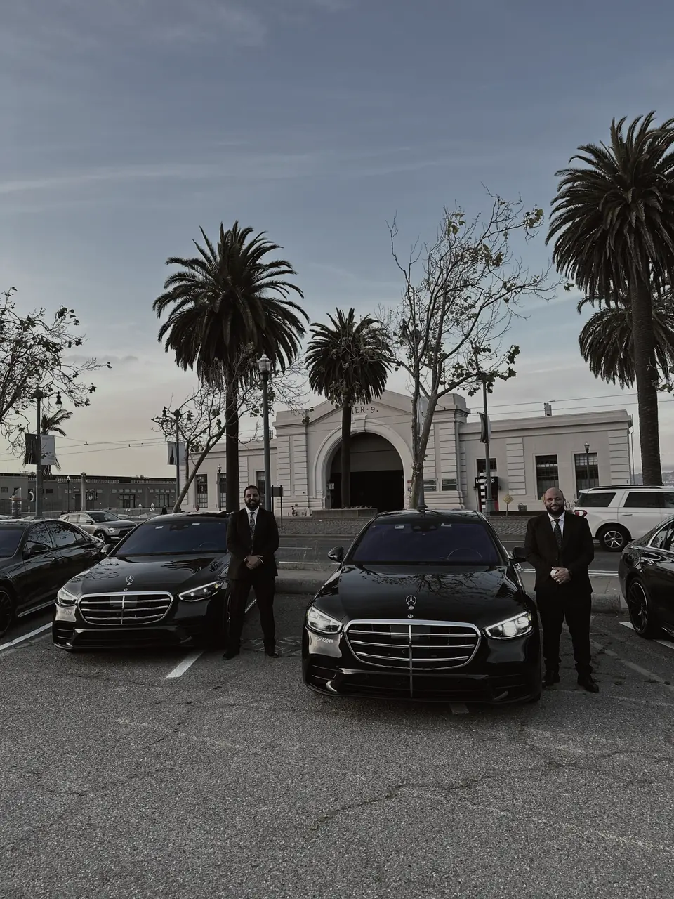 BlackWingz chauffeurs with Mercedes S-Class vehicles
